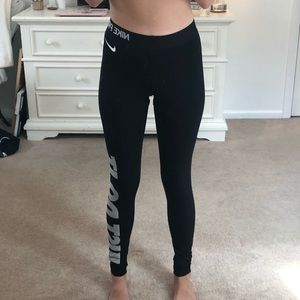 Brand New Never Worn Nike Pro Leggings